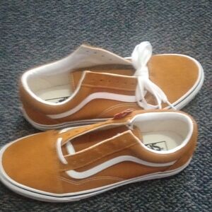 Never Worn Men's Size 11 Golden Brown Van's Sneakers